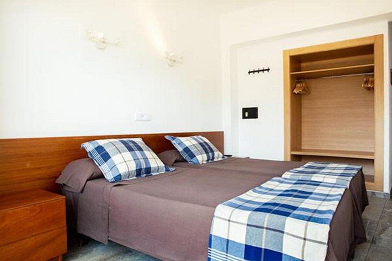 Hostal Villa Cati Peguera Eksteriør bilde